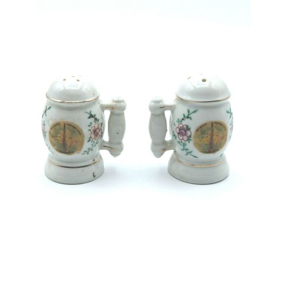 Vintage Salt‎ and Pepper Shakers San Jacinto Monument Made in Occupied Japan - Picture 1 of 9